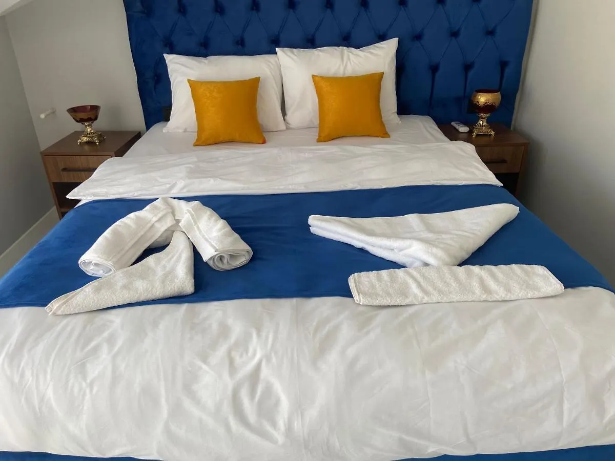 Big Peace Suit Istanbul Aparthotel